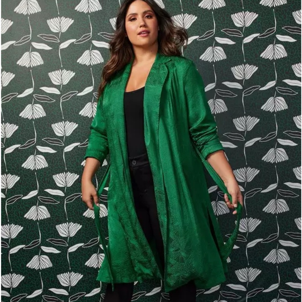 Torrid Sylvia Mollie Green Jacquard Trench Size 0 (Large)